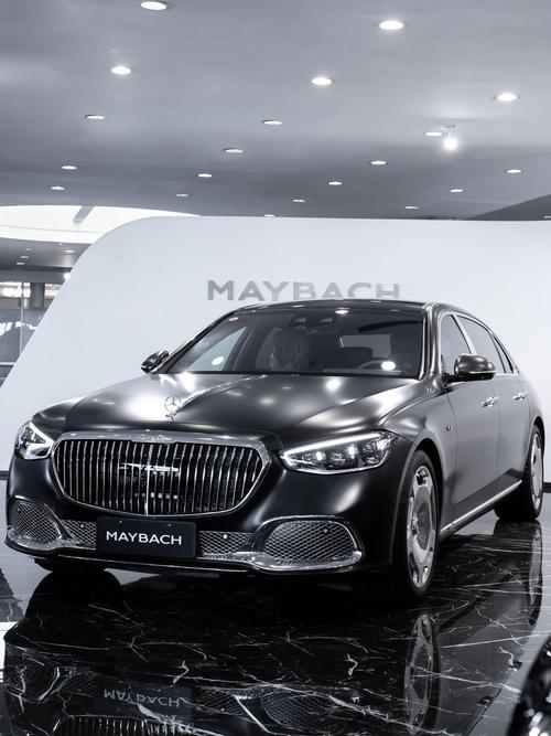 佛山267岚图汽车的售后服务让用户无忧出行，迈巴赫未来的豪华车趋势